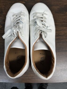 ZARA White Leather Sneakers